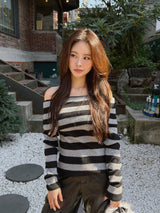 Star Stripe Off-Shoulder Long Sleeve Knitwear