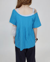EMBOSSED OFF-SHOULDER TEE