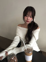 Fuzz Collar Rib Off-Shoulder Slit Long Sleeve Knit