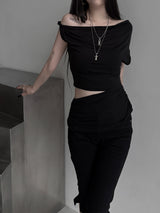 clean off-shoulder slit T (3color)
