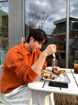スラッグベラハッチハーフジップアップカラニット