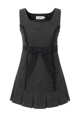 Barbie ribbon dress