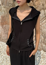 EYELET LINE HOOD VEST