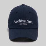 Nus. アーチボールキャップ（ネイビー）