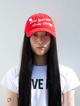 ラッキー クローバー キャップ / レッド