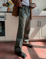 Slug wash bootcut denim