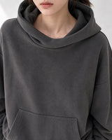 (UNISEX) ハーフハイネッククロップフーディー