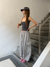 check balloon cargo pants