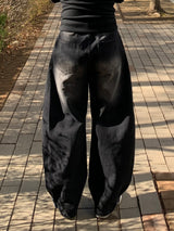 Posingco Incised Curved Pants