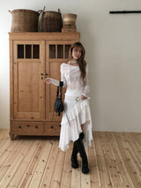 Lace scarf drape T
