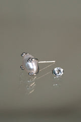 PEARLBUD EARRINGS