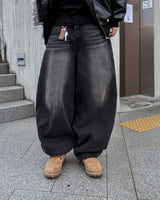 Dot heavy brushed balloon denim pants