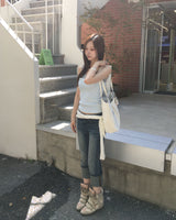 Lace sleeveless