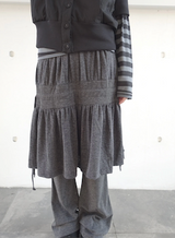 bold shirring skirt