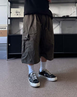 SL Eyelet Cargo Bermuda Pants