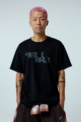 EEERRR Distorted ロゴ オーバークロップフィットTシャツ (ブラック)