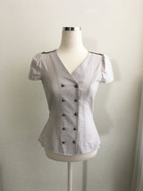 Double button v blouse