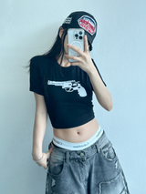 BANG BANG GUN CROP T🖤❤🤍 - 2 COLORS