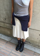 BUTTON MIDI PLEATS SKIRT