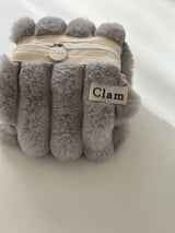 Clam ラウンドポーチ _ ファーグレーストライプ
