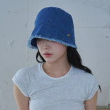 フレイドヘム ムーンバケットハット(Blue Denim)