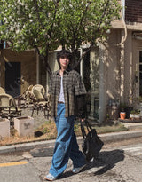Post pocket cutting wide denim pants