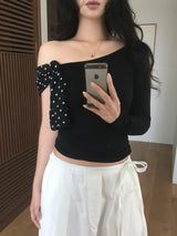 Dot one shoulder Tee