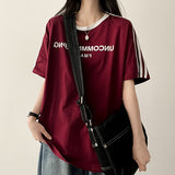 UN レタリングトラックラインオーバーサイズフィット半袖Tシャツ