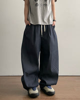 Drop Curved Denim Pants