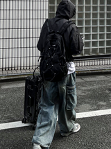 arc-in crop hood windbreaker