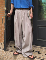 Chid pin tuck wide slacks
