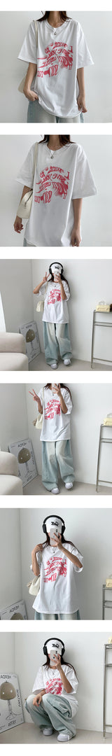 レクシーレタリング半袖Tシャツ