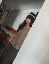 Bay Damage Off Shoulder Knit