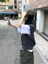 レオピグメントフード付きツーウェイベスト