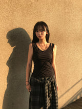 ROMY SLIT LINE SLEEVELESS