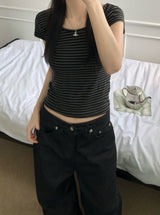 ノアストライプUネックTシャツ（3色）