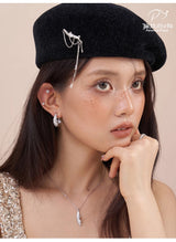フェザーエクスキジットネックレス