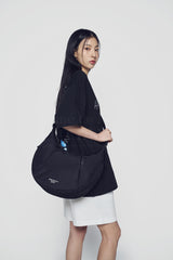 24FW ベーシックロゴヒドゥンポケットクロスバッグ ブラック