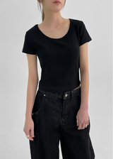 [MADE] Cain Golji Rounding U-neck Short Sleeve T-shirt
