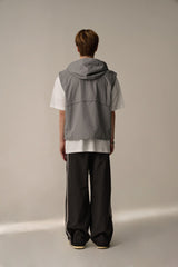 HOODED PATTERN POINT VEST (GRAY)