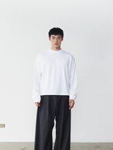 RB7 Cropped Boxy Long Sleeve Tee