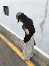 フローラルVネックT