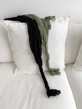 Pigtail scarf (2c)