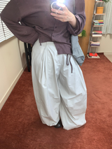 Fog pintuck pants