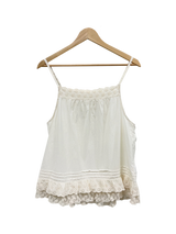 frill sleeveless