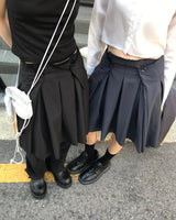 アンテイムド プリーツスカート
