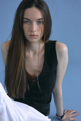 T/T Corsage sleeveless top (black)