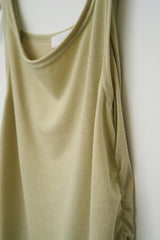 (W) Built Sleeveless