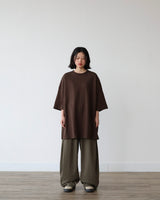 BSTUDIOS_モメンツ 1/2 Tシャツ
