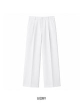 Port One Tuck Bio Cotton Slacks